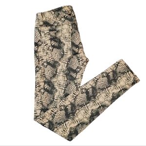 Cabi Diamondback Womens Size 0 Snakeskin Print Skinny Jeans Stretch Mid Rise